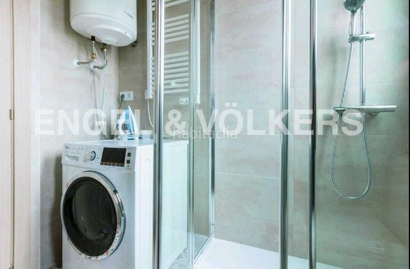 Foto b555a337-2c89-4687-8196-d8e256e095c6. Lloguer apartament amb calefacció a El Camp de l´Arpa del Clot Barcelona