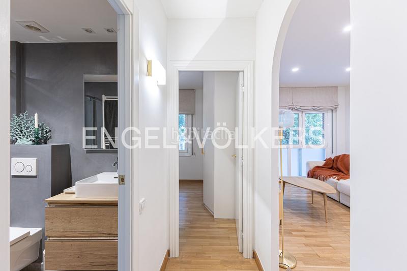 Foto 1502c77d-cec2-4310-95b7-27fcb1d4a07c. Alquiler apartamento piso por estrenar temporal en eixample en Barcelona