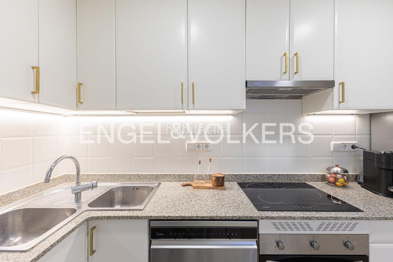 Foto 7fd045f4-9d2d-4968-8000-7ee93164df9c. Miete appartement mit heizung in Dreta de l´Eixample Barcelona