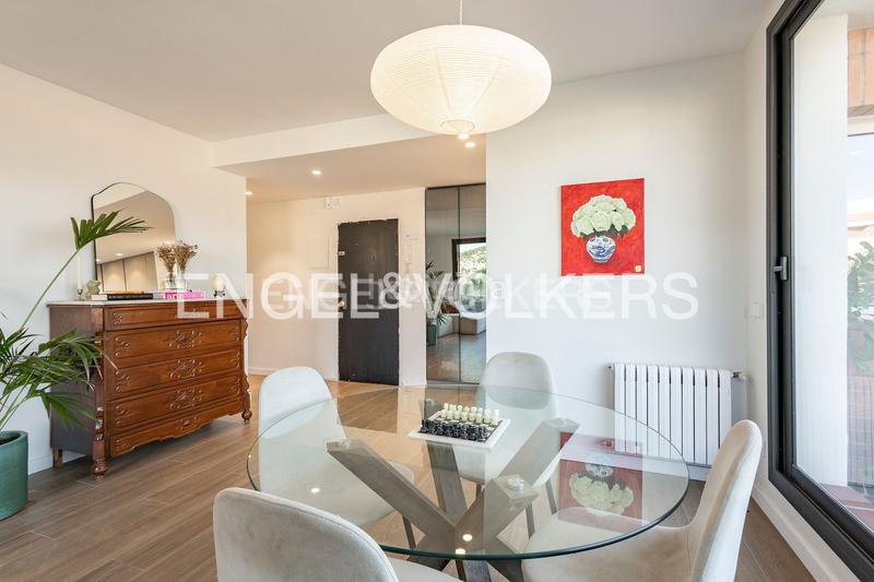 Foto 4184b981-63e5-42bf-a287-1af8e3cbaf35. Ático fabuloso ático en el corazón . en Centre-Estació Gavà