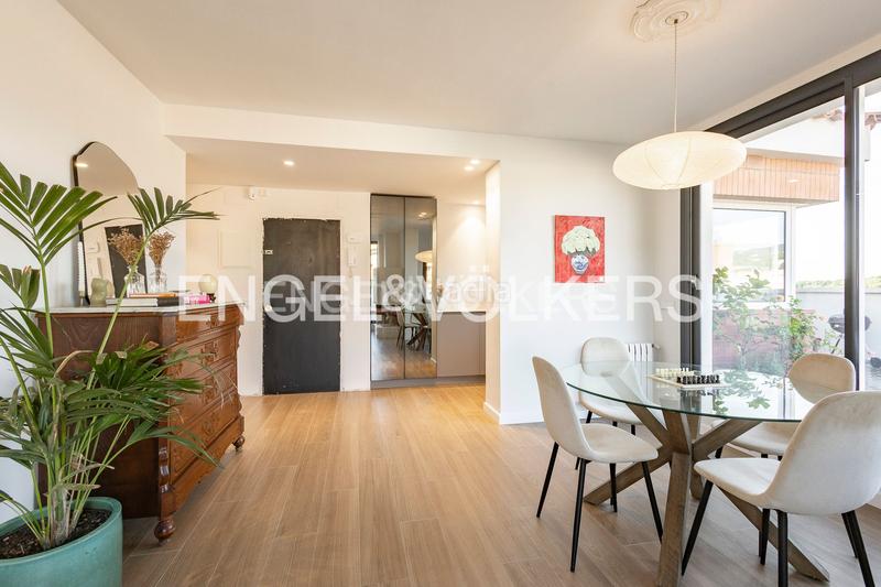 Foto 4d61b063-3ed9-4f12-add9-b03958e9f05e. Ático fabuloso ático en el corazón . en Centre-Estació Gavà