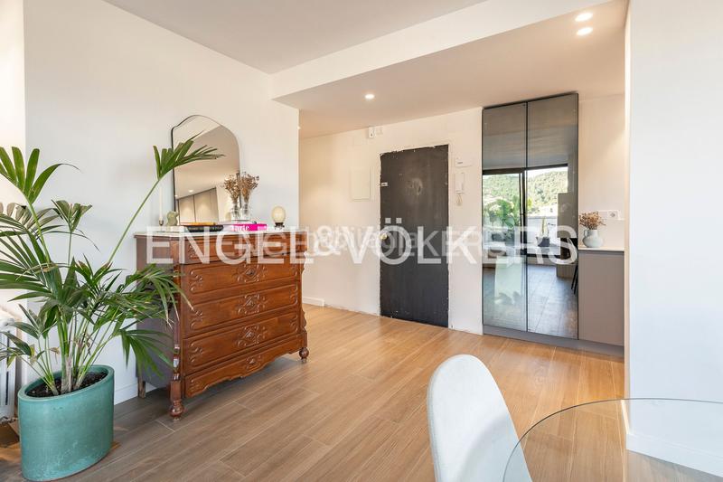 Foto a6b57815-f2e6-4530-a20c-0317ab0bbac0. Ático fabuloso ático en el corazón . en Centre-Estació Gavà