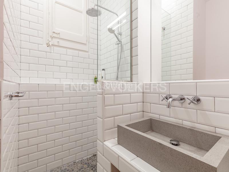 Foto d15609c5-3a14-4f53-8ae8-5c5653b54f30. Affitto piccolo appartamento con riscaldamento in Barcelona