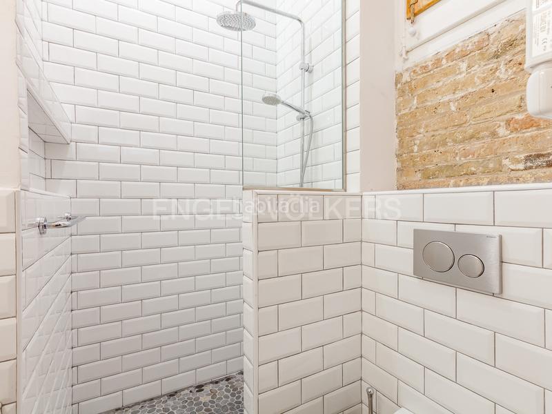 Foto 2637fd7a-d71f-411e-b737-f3eef736425c. Miete appartement mit heizung in El Poble Sec - Parc de Montjuïc Barcelona