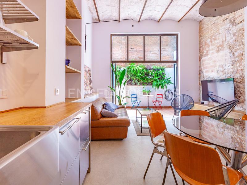 Foto f80b9700-c153-485e-af19-f4bae2708b00. Miete appartement mit heizung in El Poble Sec - Parc de Montjuïc Barcelona