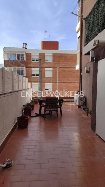 Foto 6ebce121-d068-4b02-8619-5af68c404651. Alquiler apartamento estupendo piso con terraza temporal en Barcelona