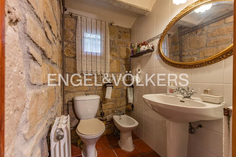 Foto 4e325846-dae5-418c-8e29-a243bec3d06c. Mas avec chauffage parking dans Marganell