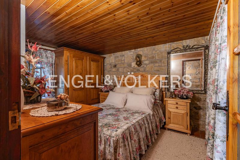 Foto a4b4feb1-a6b3-49b0-86ec-7c36b1f02fa5. Mas avec chauffage parking dans Marganell