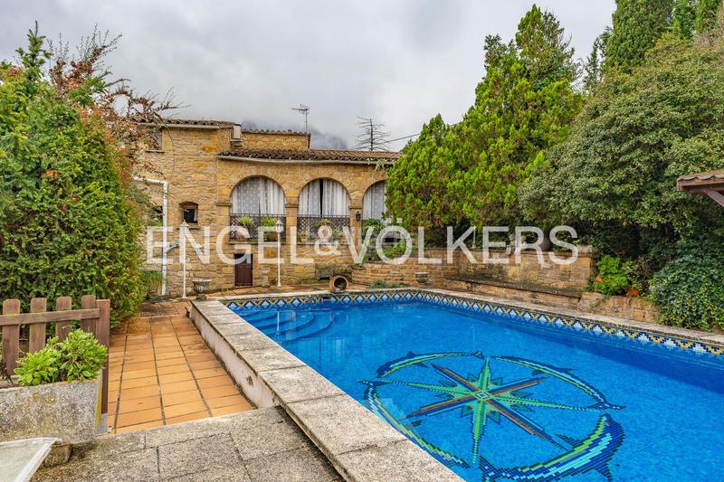 Foto d85a839f-c9d5-48ba-ab25-53d55002f7a4. Mas avec chauffage parking dans Marganell