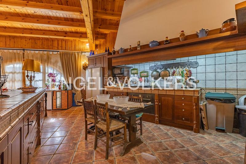 Foto da3555fe-d55a-4374-8ed8-e3cdf389e553. Mas avec chauffage parking dans Marganell