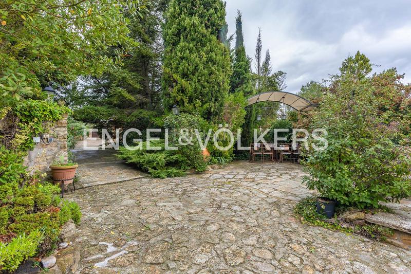 Foto df04b2f6-b628-4eb9-9a78-0fb3cd43036c. Mas avec chauffage parking dans Marganell