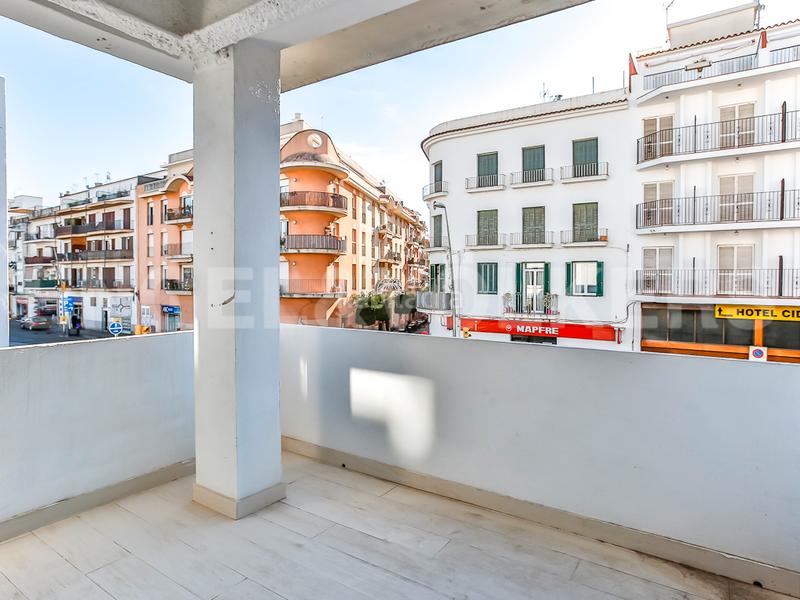 Foto 34832dcf-751f-4582-8822-abb1e27bb820. Alquiler apartamento piso moderno, semi nuevo en Centre Sitges