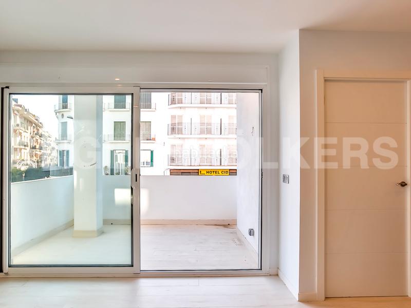 Foto 7c237f30-7709-4f5f-878d-b00b2700e506. Alquiler apartamento piso moderno, semi nuevo en Centre Sitges