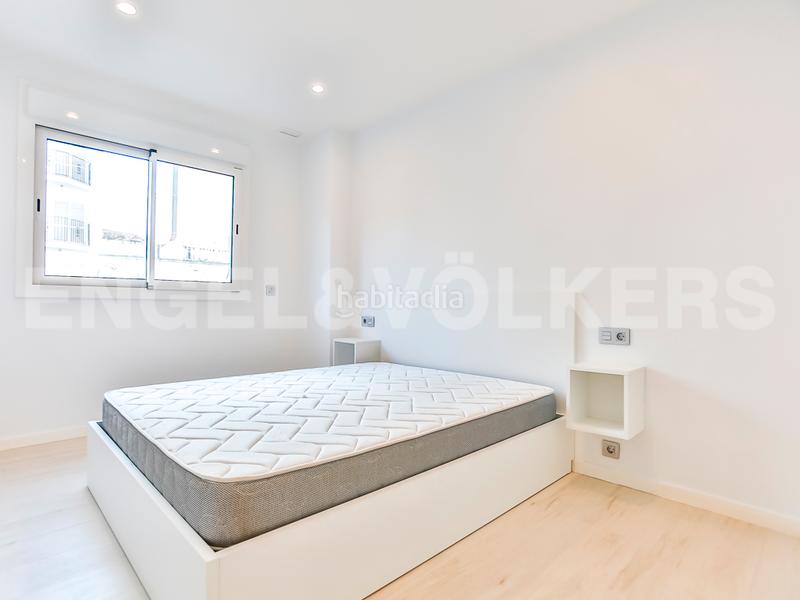 Foto 659f9977-c550-4223-a894-9efca3527017. Lloguer apartament amb calefacció piscina a Centre Sitges