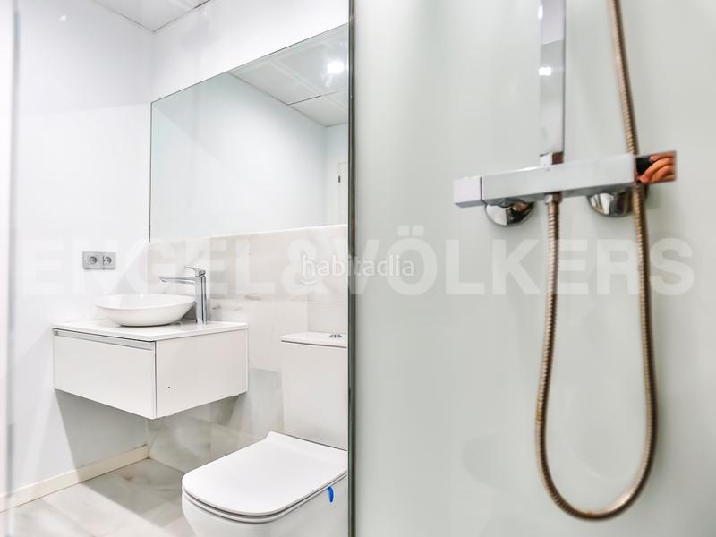 Foto f785091e-deaf-40d8-bfd2-fa3c5d70e637. Lloguer apartament amb calefacció piscina a Centre Sitges