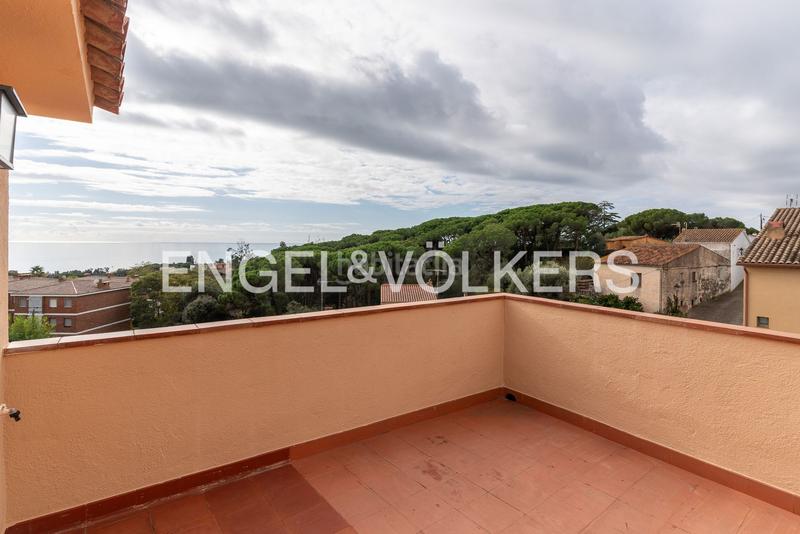 Foto 24fe1097-eaa7-4ed2-9af6-e834d978fd7a. Casa con riscaldamento parcheggio in Sant Vicenç Centre Sant Vicenç de Montalt