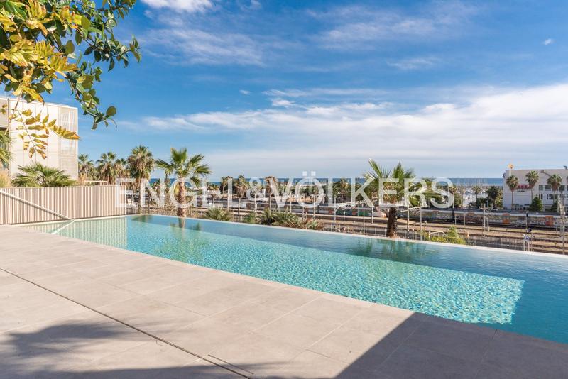 Foto 48657fa3-2e12-4ee3-9712-d7b25e249fbb. Alquiler apartamento elegancia y modernidad en el emblemático edificio torre barceló en Mataró