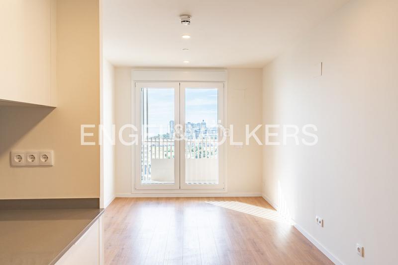 Foto e1dda3b0-2329-4244-aaf1-5bc49b6a702b. Lloguer apartament amb calefacció aparcament piscina a Mataró