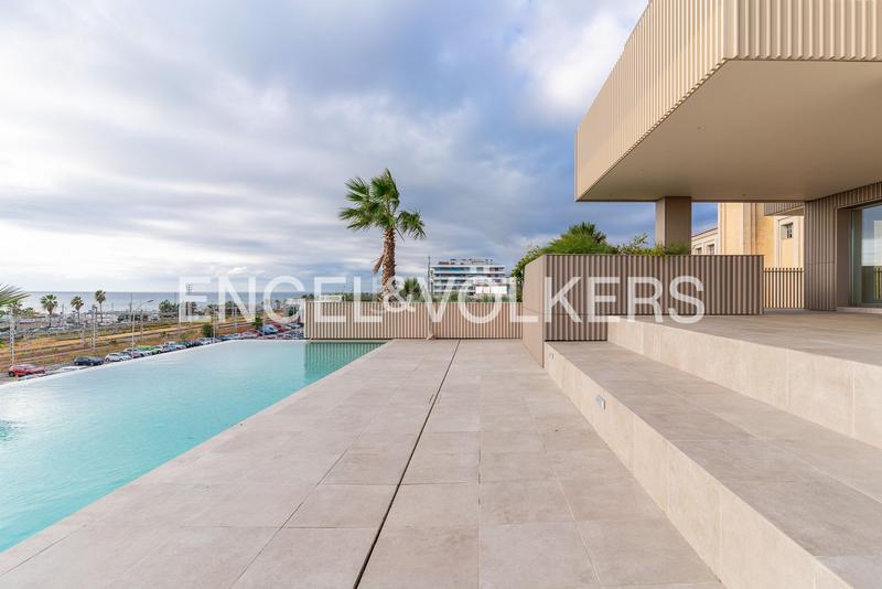 Foto 281b78b2-a97b-4556-8f56-0d925c7a85c3. Rent studio with heating parking pool in Eixample Mataró