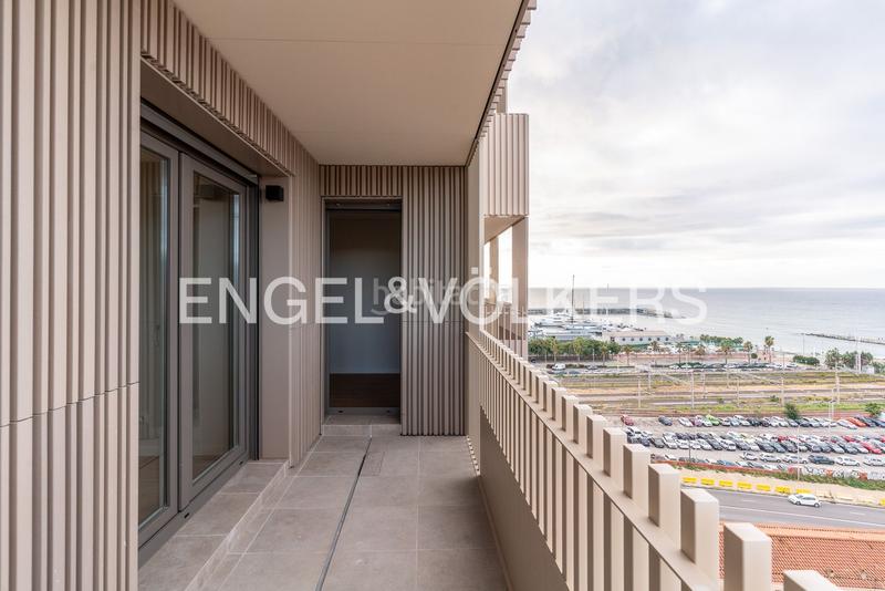 Foto df752edd-4aa5-4c9f-b0f8-3f9c3af45572. Rent studio with heating parking pool in Eixample Mataró