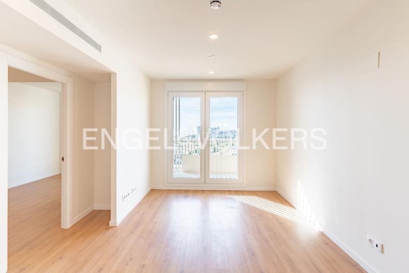 Foto e6c66c84-0fd0-4239-9cb3-096bcf30f192. Rent apartment with heating parking pool in Eixample Mataró