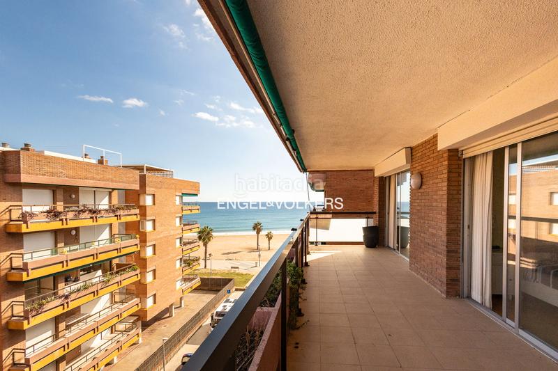 Foto 55a1d6df-9761-453b-b718-d6a1a003129e. Penthouse with heating parking in Platja de la Paella Torredembarra