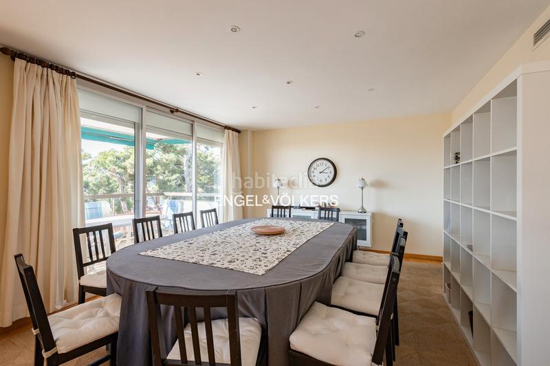 Foto a6d59ba4-fd10-4a12-bfe6-5e295650025b. Penthouse with heating parking in Platja de la Paella Torredembarra