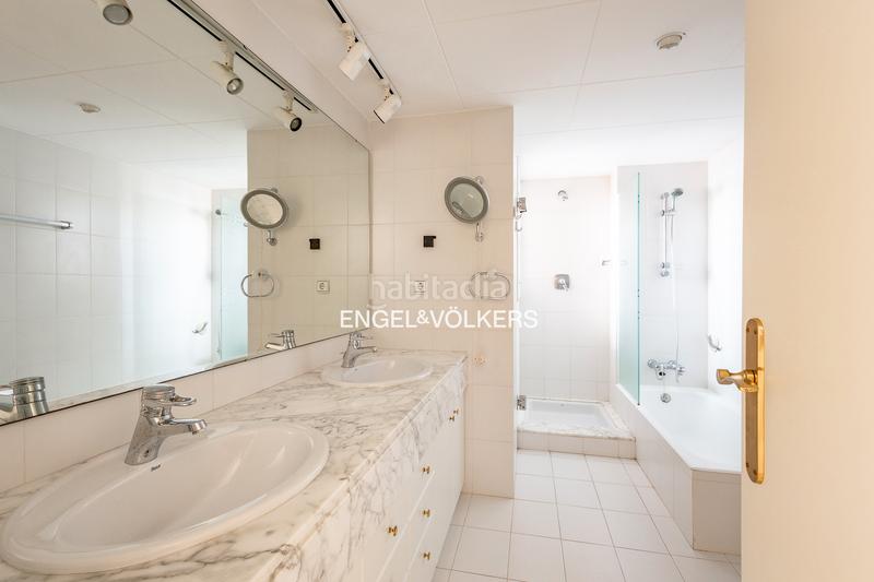 Foto eb0e3894-c03c-4e18-8912-84b1b69a182e. Penthouse with heating parking in Platja de la Paella Torredembarra