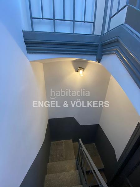 Foto 5f885897-bd1f-4250-8cda-7b5a25210e26. Alquiler ático duplex de lujo con terraza y vistas al mar en Barcelona