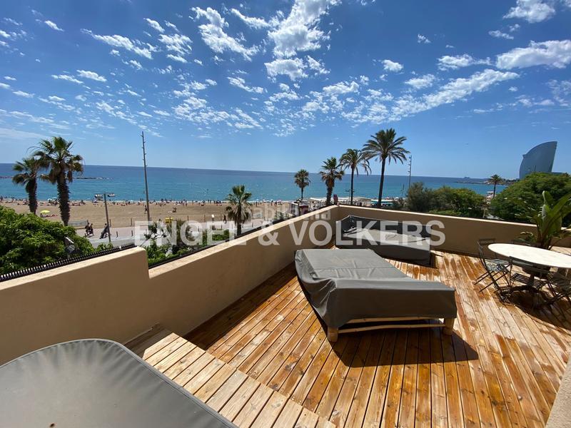 Foto 803c6b30-8f80-4f48-b999-8fbb6baa2cd9. Location attique avec chauffage dans Barceloneta Barcelona