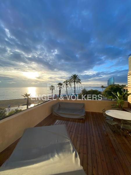 Foto 23792edd-cd6a-4b71-89ff-44b55bbd037a. Rent penthouse with heating in Barceloneta Barcelona