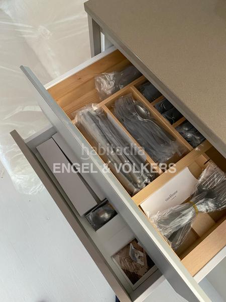 Foto 61114517-8d0c-4f8e-8c03-d9676bdf5a00. Rent penthouse with heating in Barceloneta Barcelona