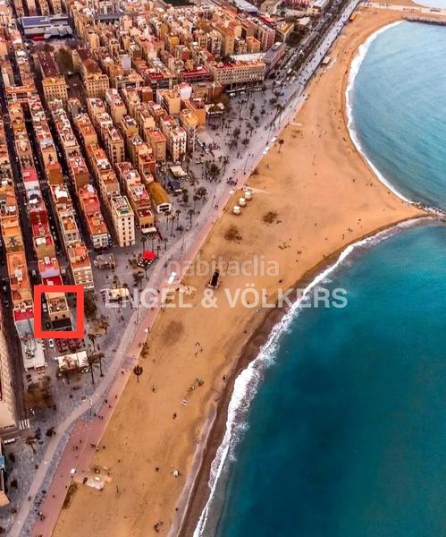 Foto 75f34502-11dc-4dc6-93a1-560e80431102. Rent penthouse with heating in Barceloneta Barcelona