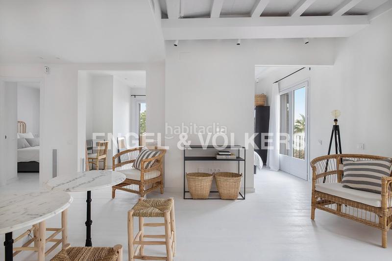 Foto e21e1b17-2b3b-414e-87ec-92ae813bddda. Rent penthouse with heating in Barceloneta Barcelona