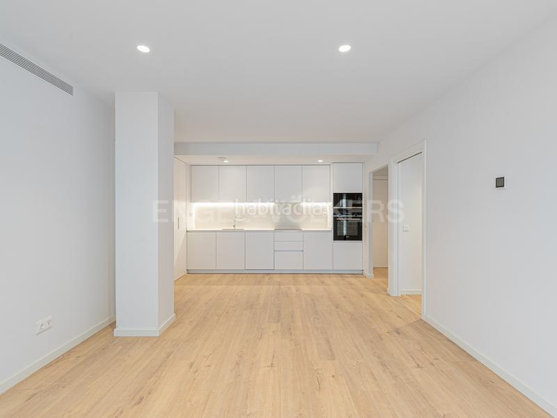 Foto 72e926a1-0a66-417c-a3bd-5eb917e23aef. Miete appartement mit heizung in Sagrada Família Barcelona