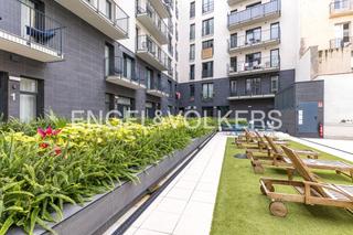 Rent Apartment in Raval. Obra nueva, larga estancia en el centro