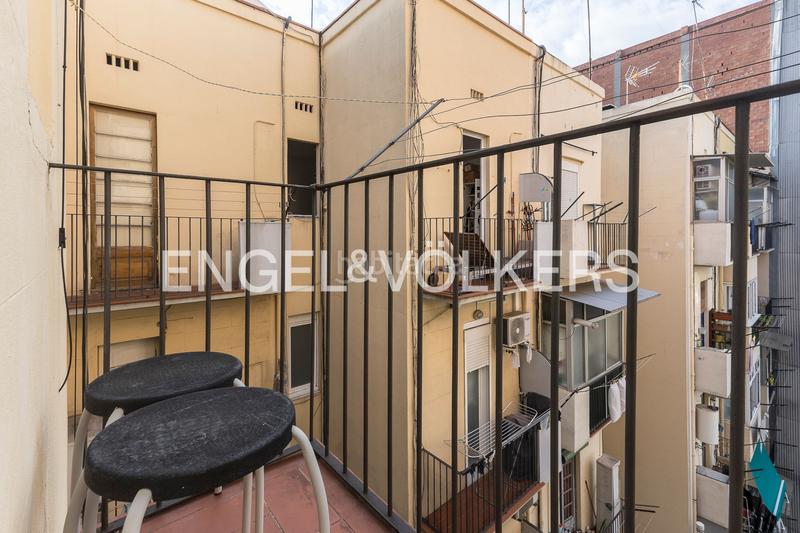 Foto 27a84b1f-c19d-4251-bf19-ed51657a598e. Appartement avec chauffage dans Sant Antoni Barcelona