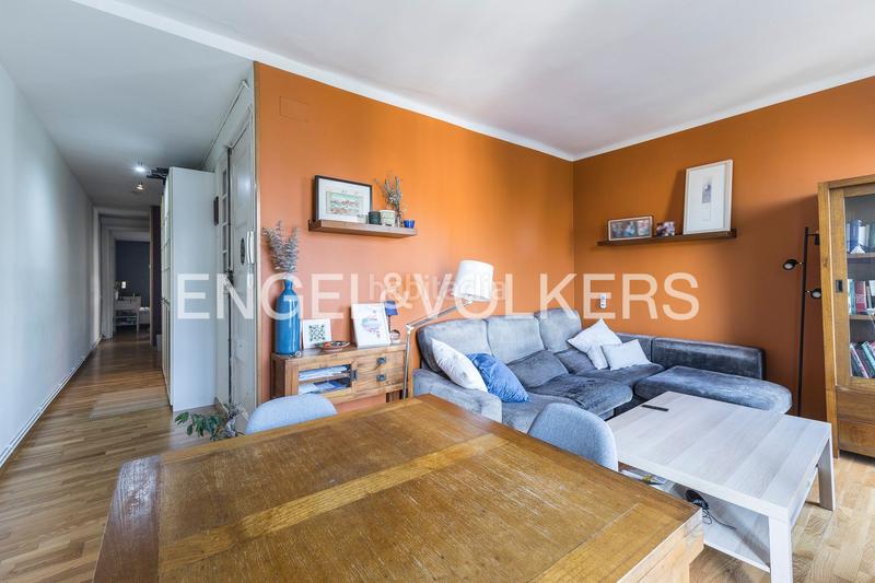 Foto b26b85b7-dff7-40f4-a0dd-8ce6ada54521. Appartement avec chauffage dans Sant Antoni Barcelona