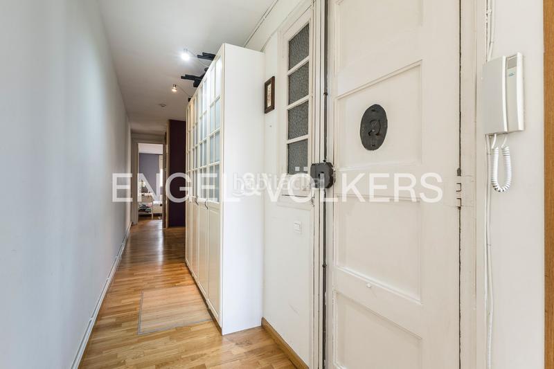 Foto d8c3db45-79d8-47c0-9785-89f5fd1ccdbe. Appartement avec chauffage dans Sant Antoni Barcelona