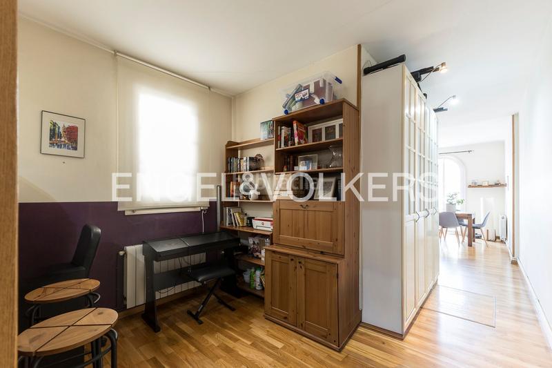 Foto ed9b6a96-7484-43ec-8ef3-7b8ba0f47a28. Appartement avec chauffage dans Sant Antoni Barcelona