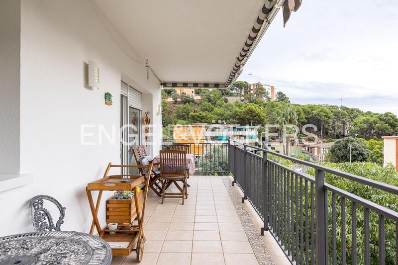 Foto 31d5046a-f023-4ec2-b85f-20229b4e9809. Casa amb calefacció aparcament piscina a El Poal Castelldefels