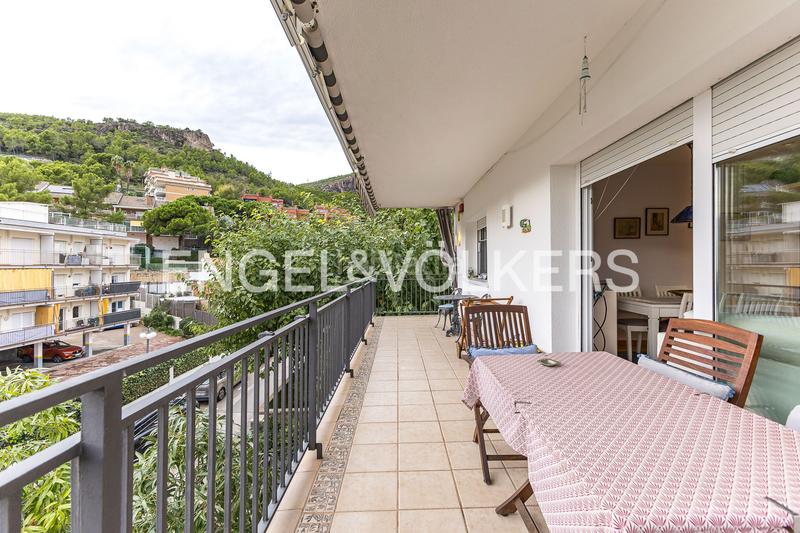 Foto 398f04c4-277e-43d6-87dc-0055b4179c26. Casa amb calefacció aparcament piscina a El Poal Castelldefels