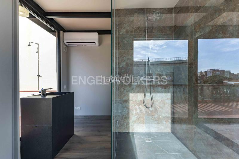 Foto 42e53ef5-ac5e-4c4c-ba6f-b3c71688e824. Location maison avec chauffage dans La Salut Barcelona