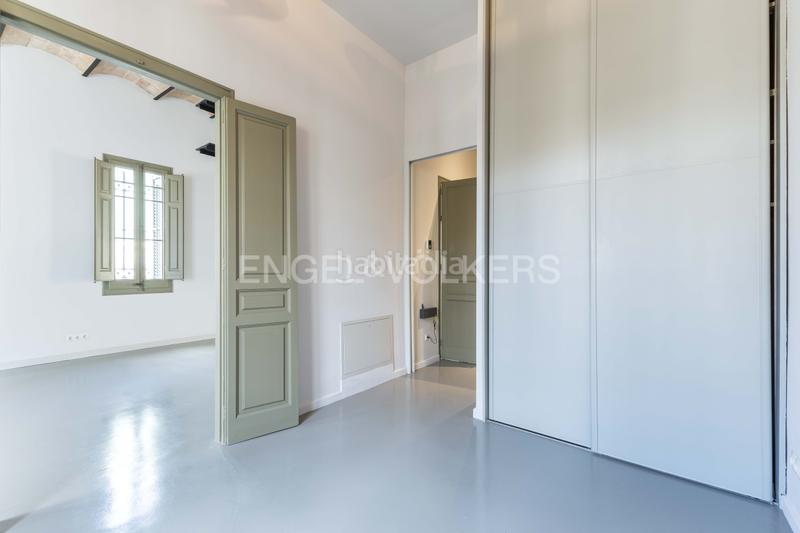 Foto b14fdbb3-4fb3-4032-b009-f2d801a00cc3. Miete haus mit heizung in La Salut Barcelona