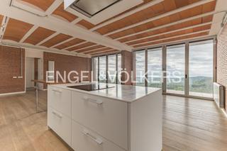 Casa a Bruguers. Exclusiva casa de diseño con vistas al mar