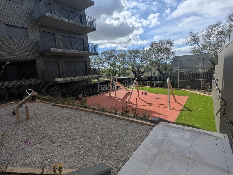 Foto f5d4ccab-a532-49a0-a126-45893c744c89. Affitto piccolo appartamento con riscaldamento parcheggio piscina in Esplugues de Llobregat