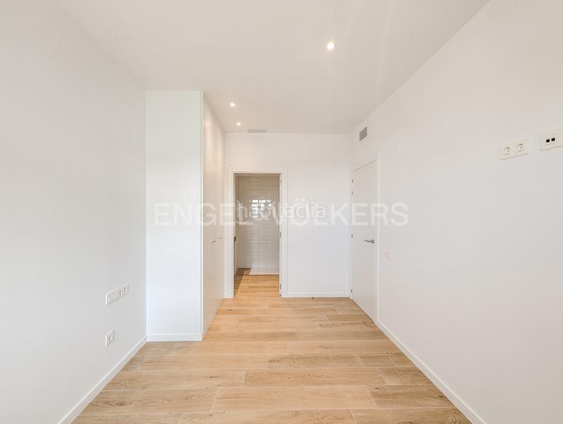 Foto 87096879-d447-4735-bf3d-901307cbd9cc. Location appartement avec chauffage parking piscine dans Esplugues de Llobregat