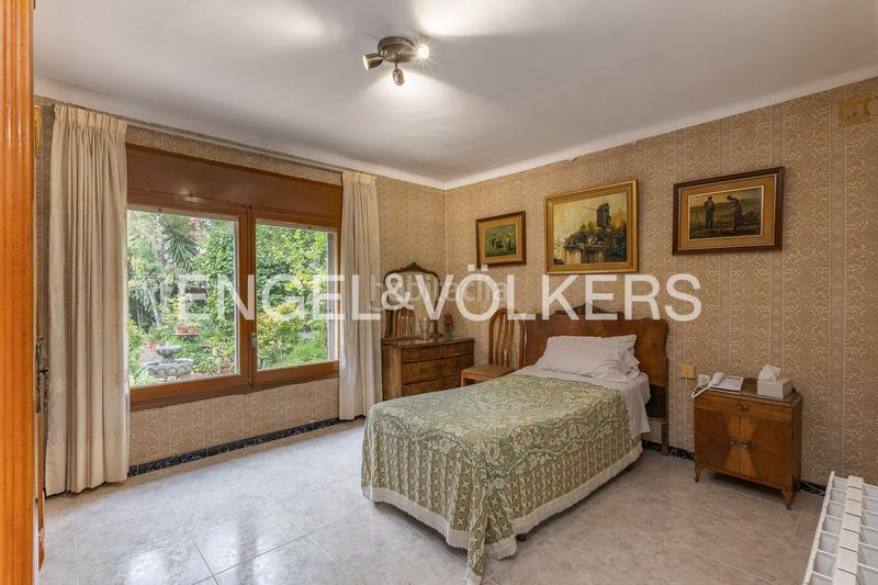 Foto 309eb5fb-47e8-4e6e-9972-9a12287346b9. Casa amb calefacció aparcament a Ca n'Aurell Terrassa