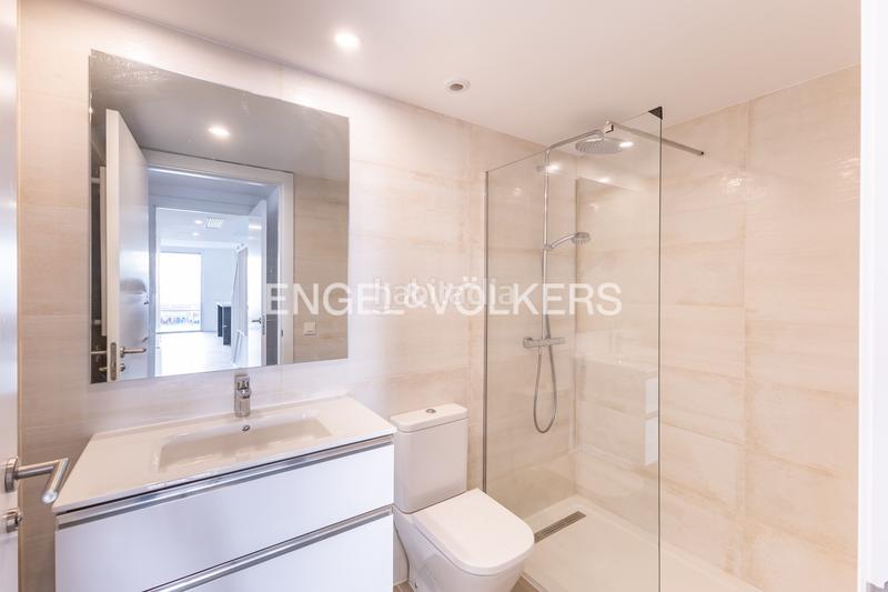 Foto 16ae4579-1af3-46ac-9fec-c6f83ae4ad7b. Alquiler dúplex magnífico piso con vistas al mar, zona exclusiva en el masnou en Masnou (El)