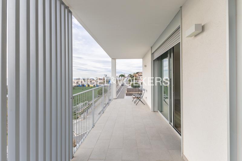 Foto 74fdc43b-4ae9-43b4-8fd3-53b7feadf0ba. Rent duplex with heating parking pool in Califòrnia-Santa Madrona Masnou (El)